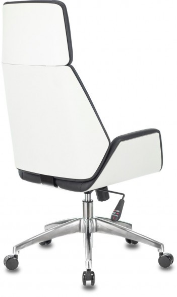 Кресло руководителя Бюрократ _OPTIMUM/BLACK 